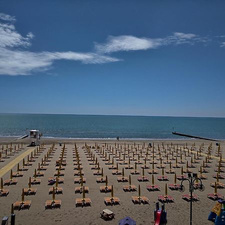 Hotel Loreley Lido di Jesolo Exterior foto